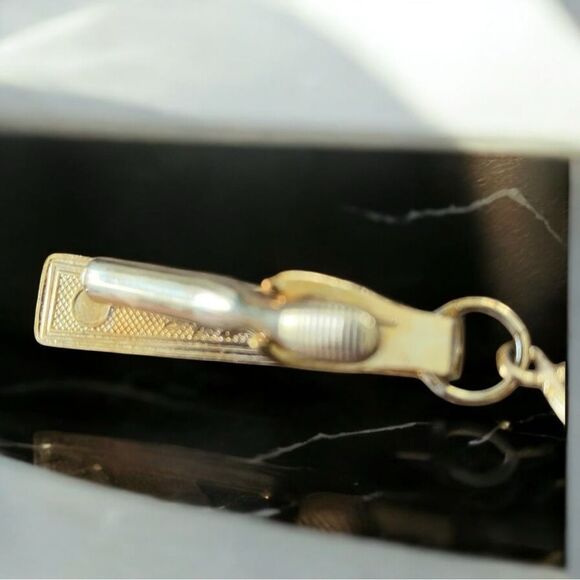 Vintage Gold Tone Scarf/Tie Clip with Heart Shape Decorative Design - Picture 3 of 3